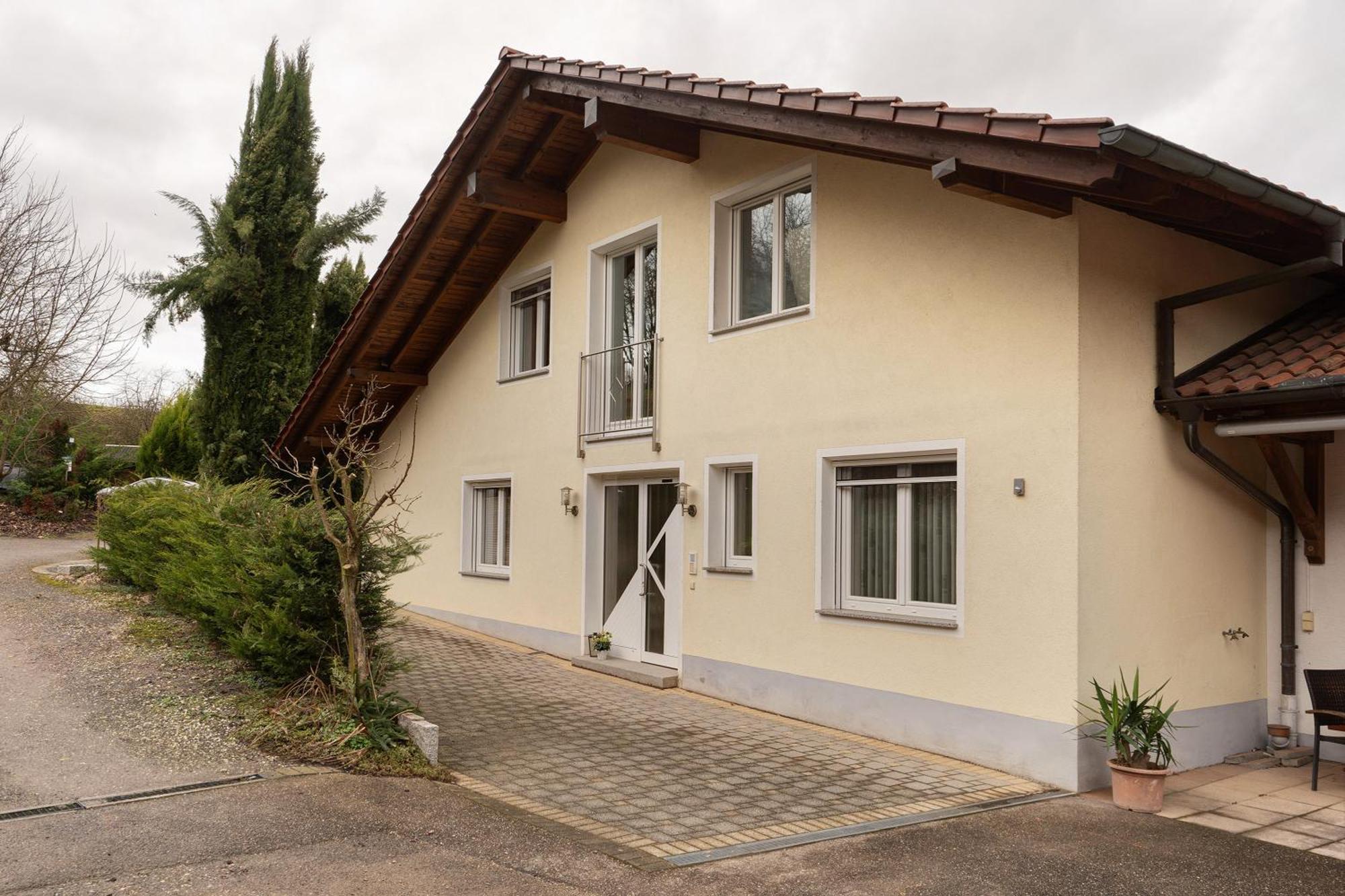 Appartement Weingut Ringwald à Herbolzheim Extérieur photo